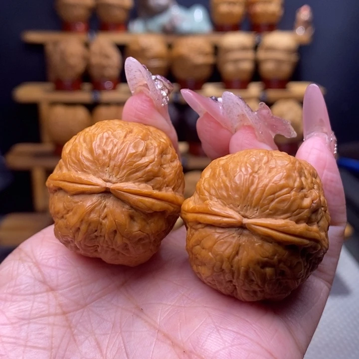 文玩核桃把件蛇皮球23号