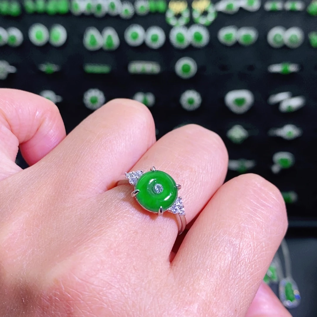翡翠银S925镶嵌戒指多样性