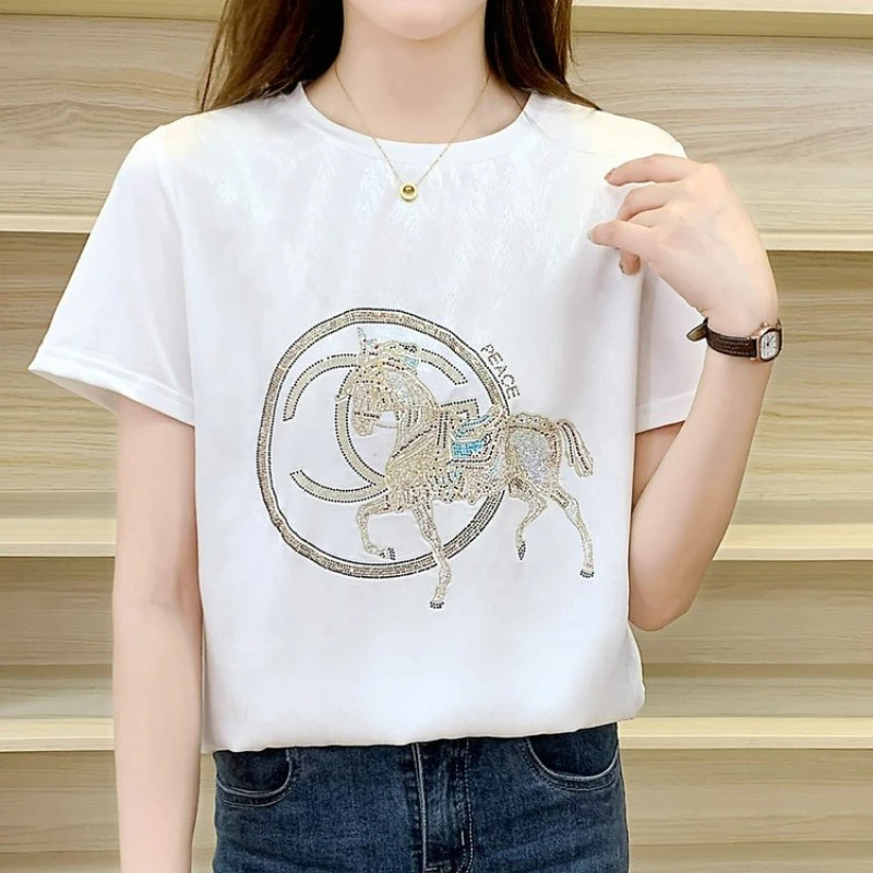 玖姿正宽松夏季新款缎面圆领百搭时尚T恤拼接短袖烫钻洋气T恤