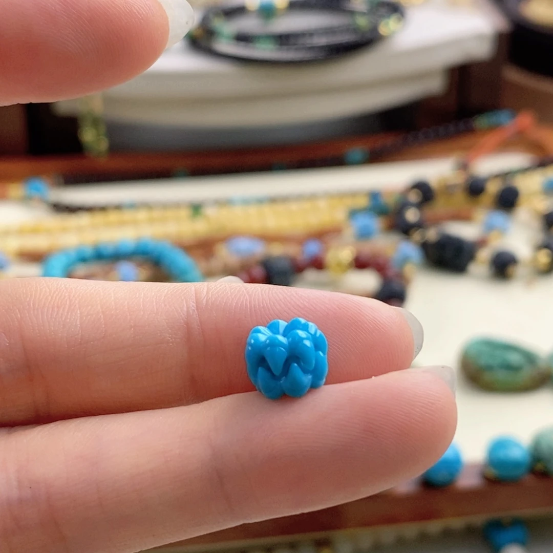 绿松石未镶嵌吞噬