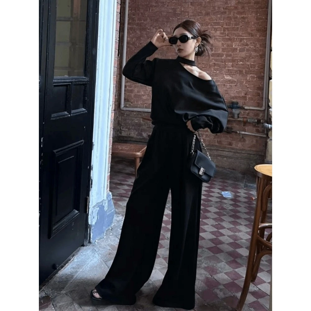 韩系休闲风套装女斜肩显瘦上衣2025超火穿搭一整套新款高腰阔腿裤