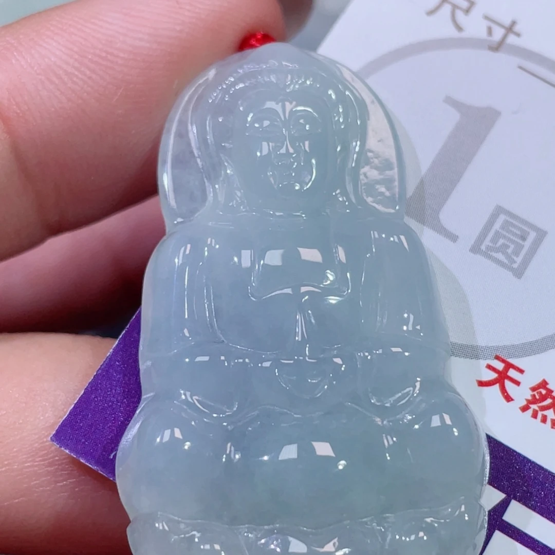 翡翠未镶嵌颈饰观音