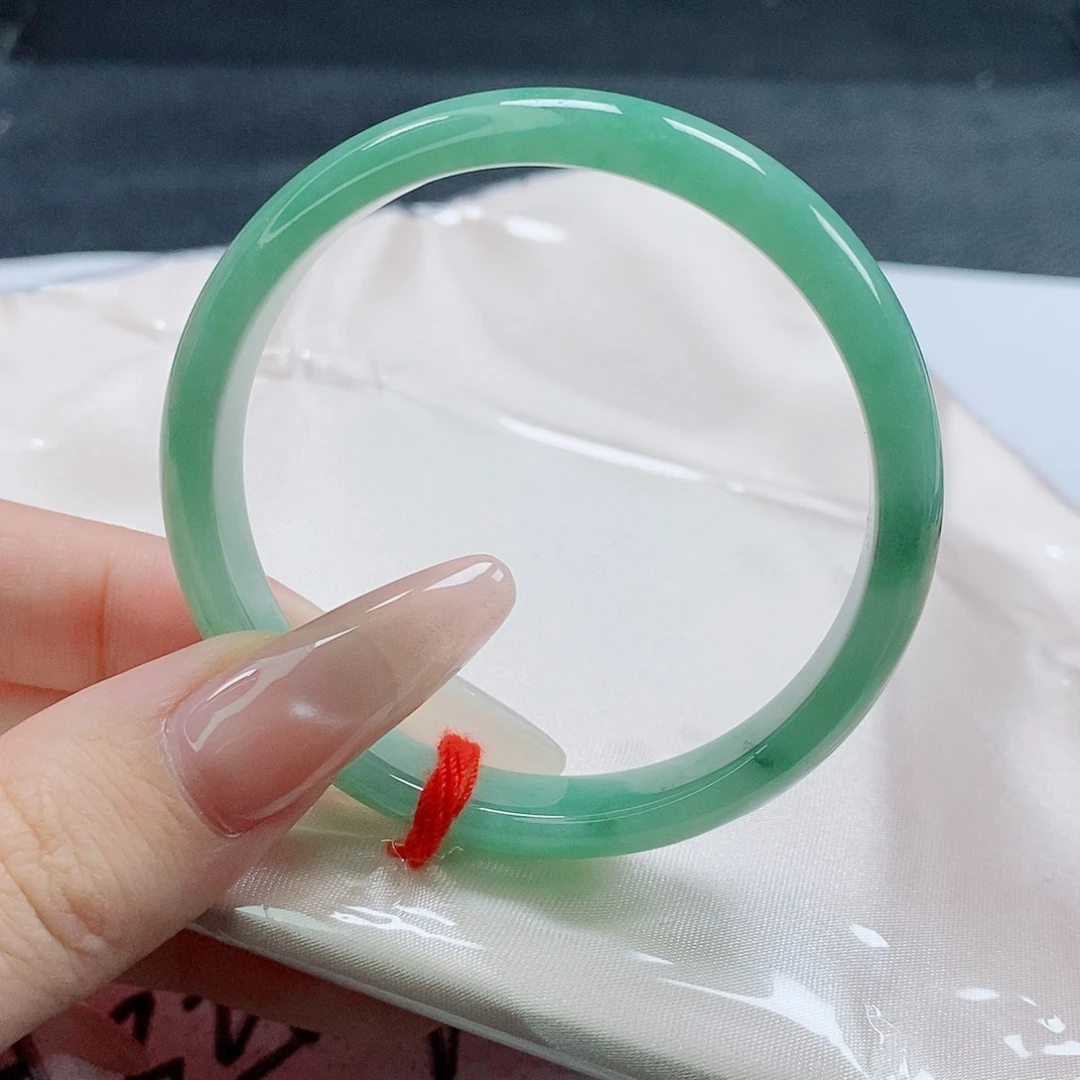 【闪购商品】未镶嵌手镯翡翠428号