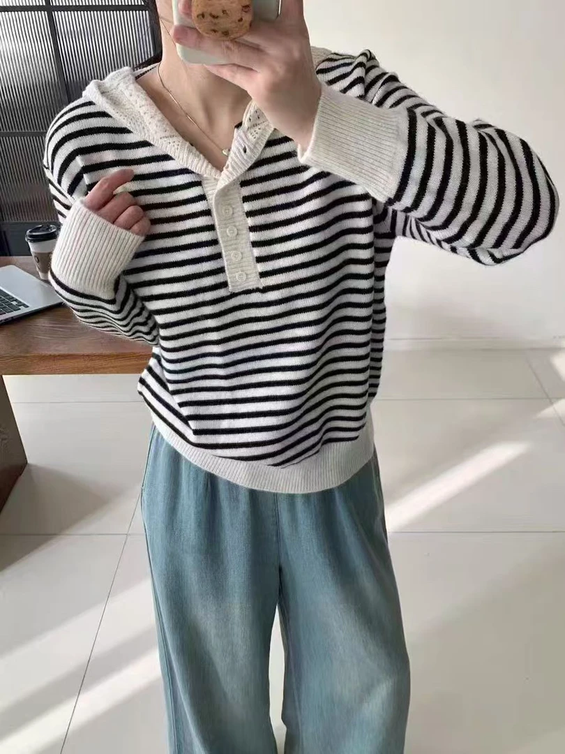 25年春季新款撞色条纹设计感连帽针织毛衣