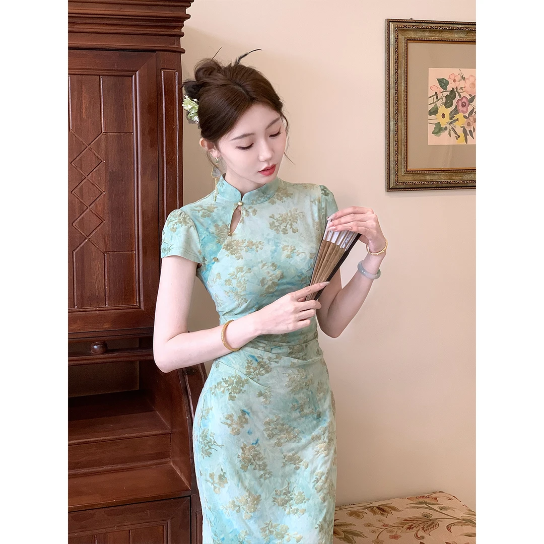 凌茜恣禾【弥漫】国风新中式斜襟植绒提花旗袍裙收腰显瘦韵味旗袍裙