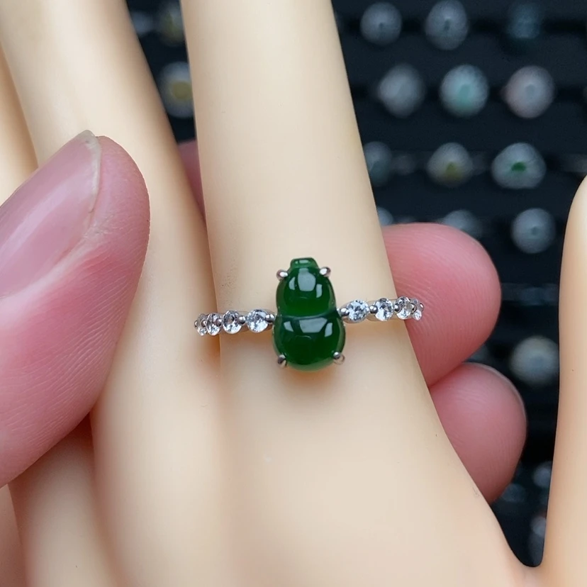 【闪购商品】银S925镶嵌戒指翡翠