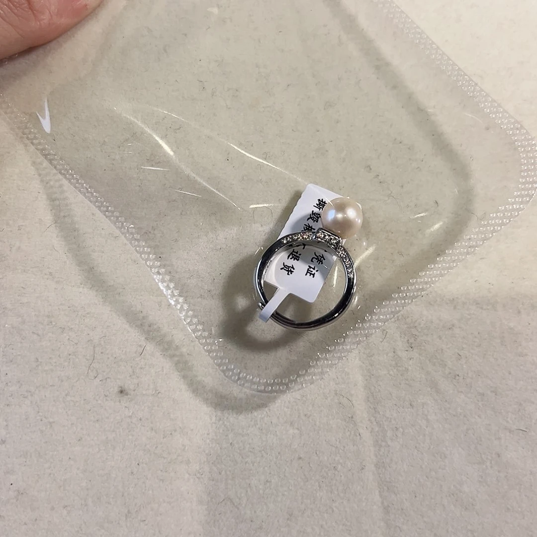 淡水珍珠耳饰未镶嵌