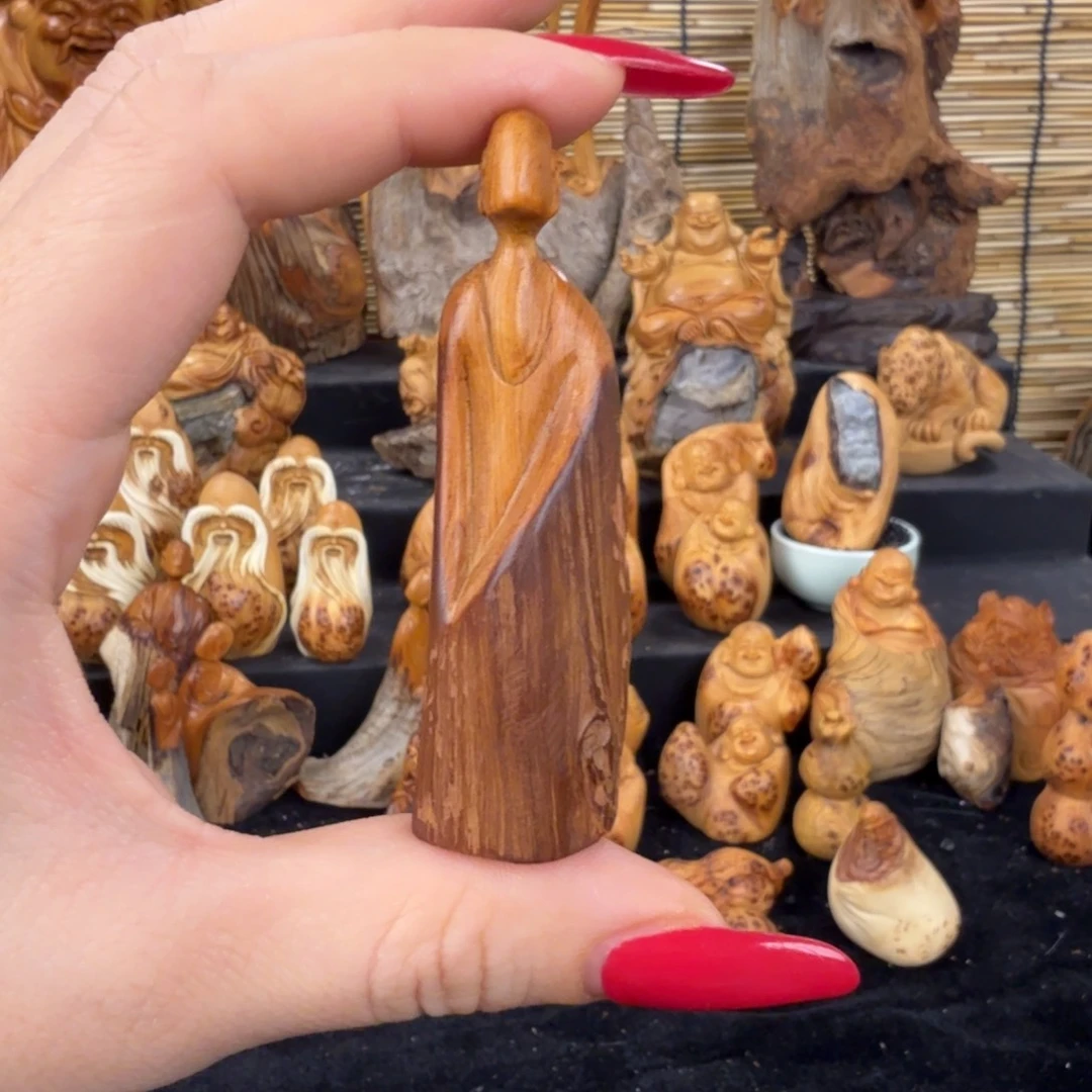 柏木（崖柏）手把件