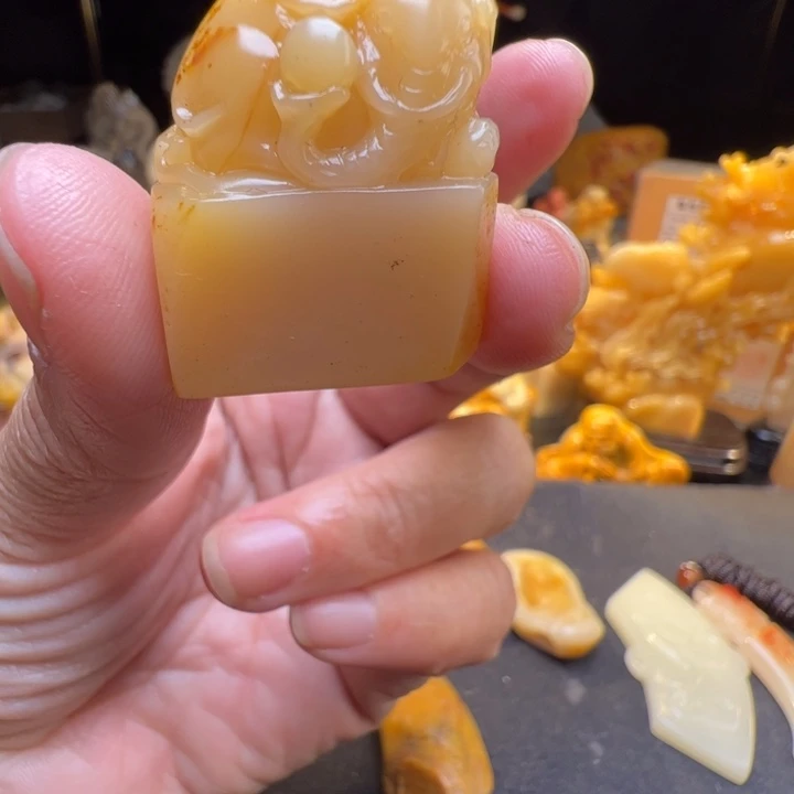 人***然寿山石寿山石白田