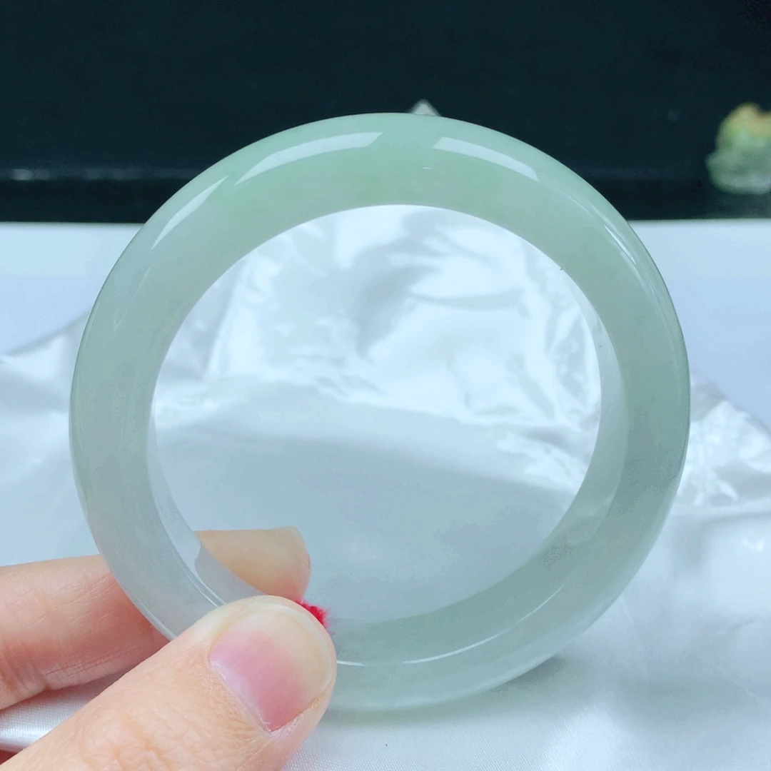 未镶嵌手镯翡翠55