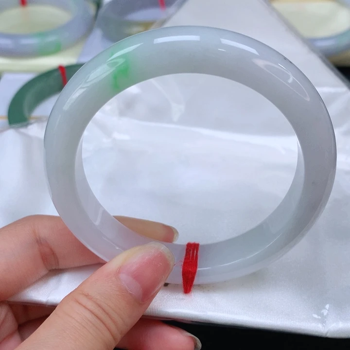 翡翠手镯未镶嵌翡翠手镯57