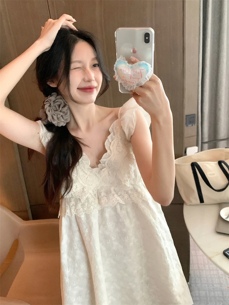 韩国ins纯欲公主风带胸垫睡裙女夏季小飞袖性感V领花边家居服睡衣