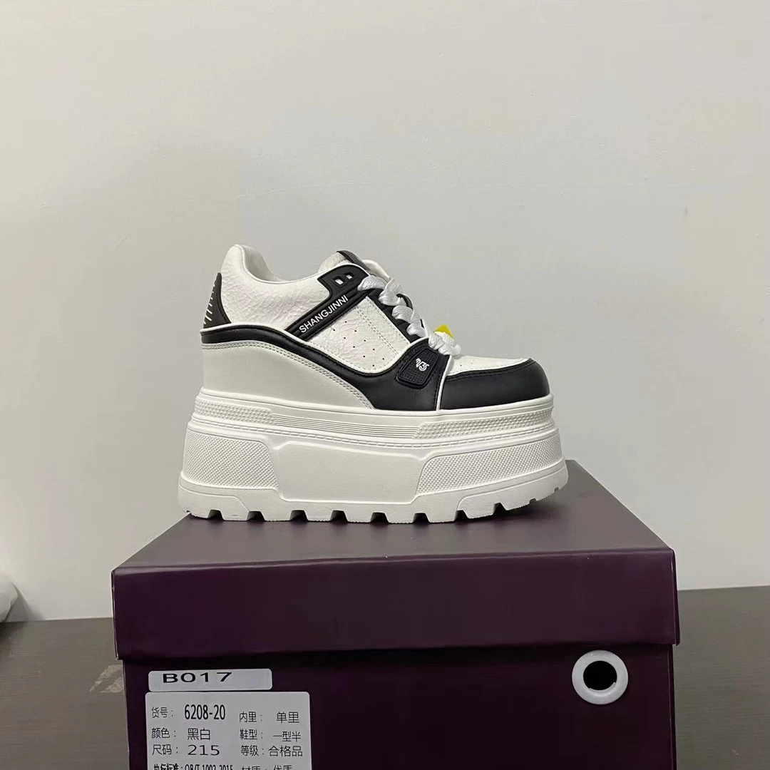 【清仓】2025小个子厚底平增高百搭女鞋B017