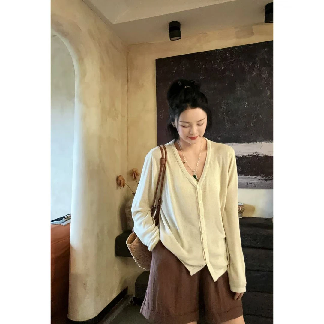 过渡款侧边褶皱显瘦遮肉百搭针织衫5-7-11