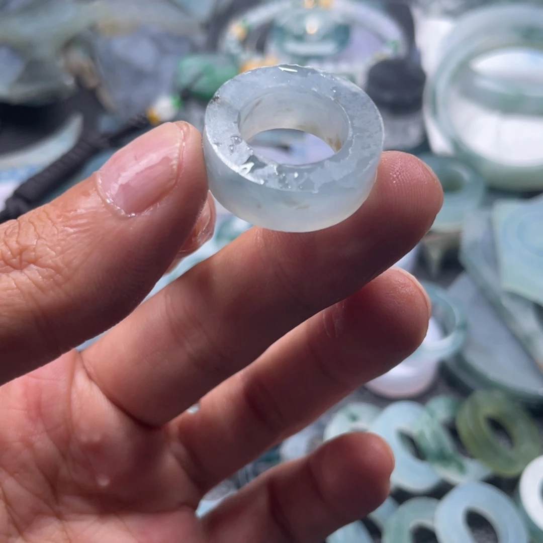 定制翡翠未镶嵌天然翡翠
