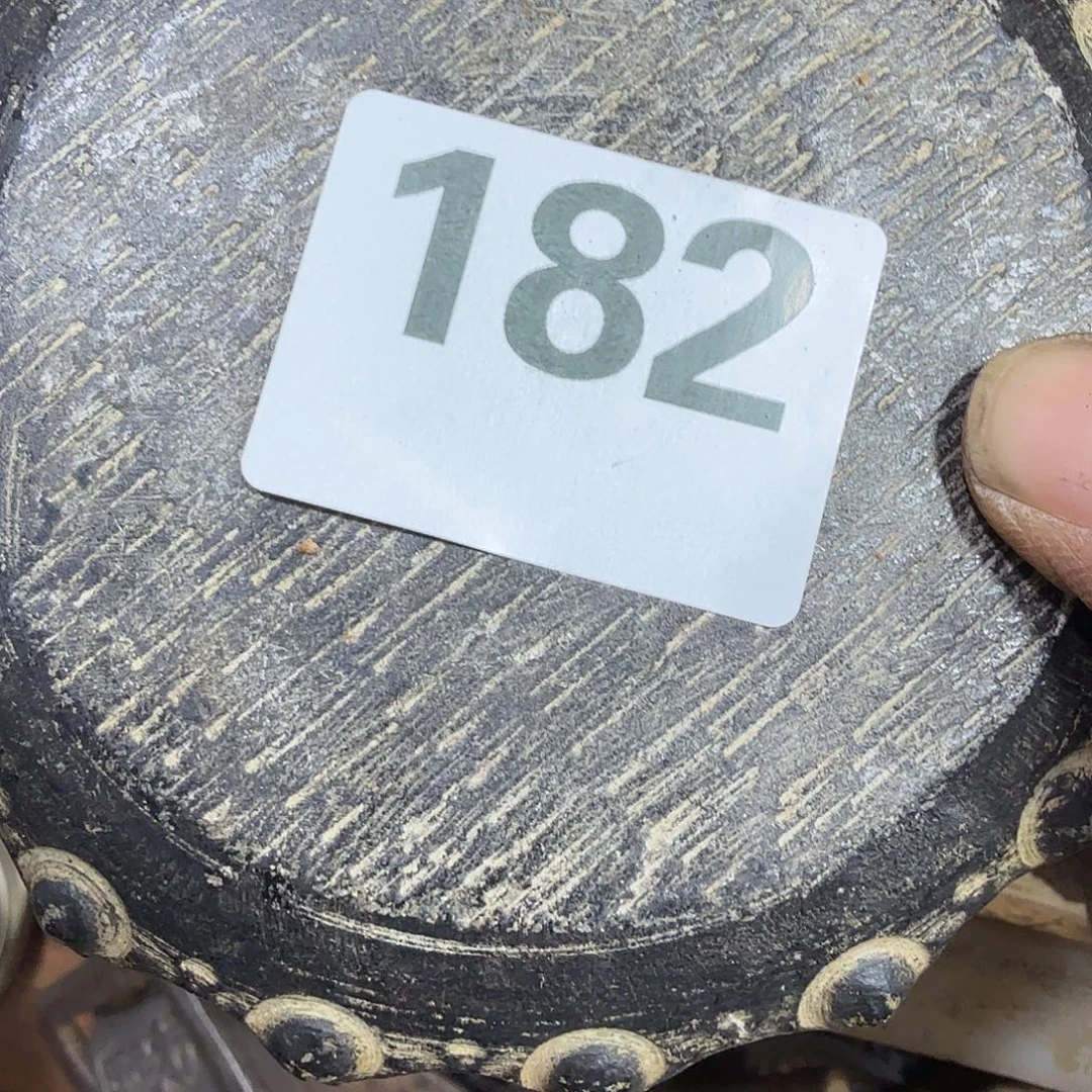 人***梦一物一图，工艺品。