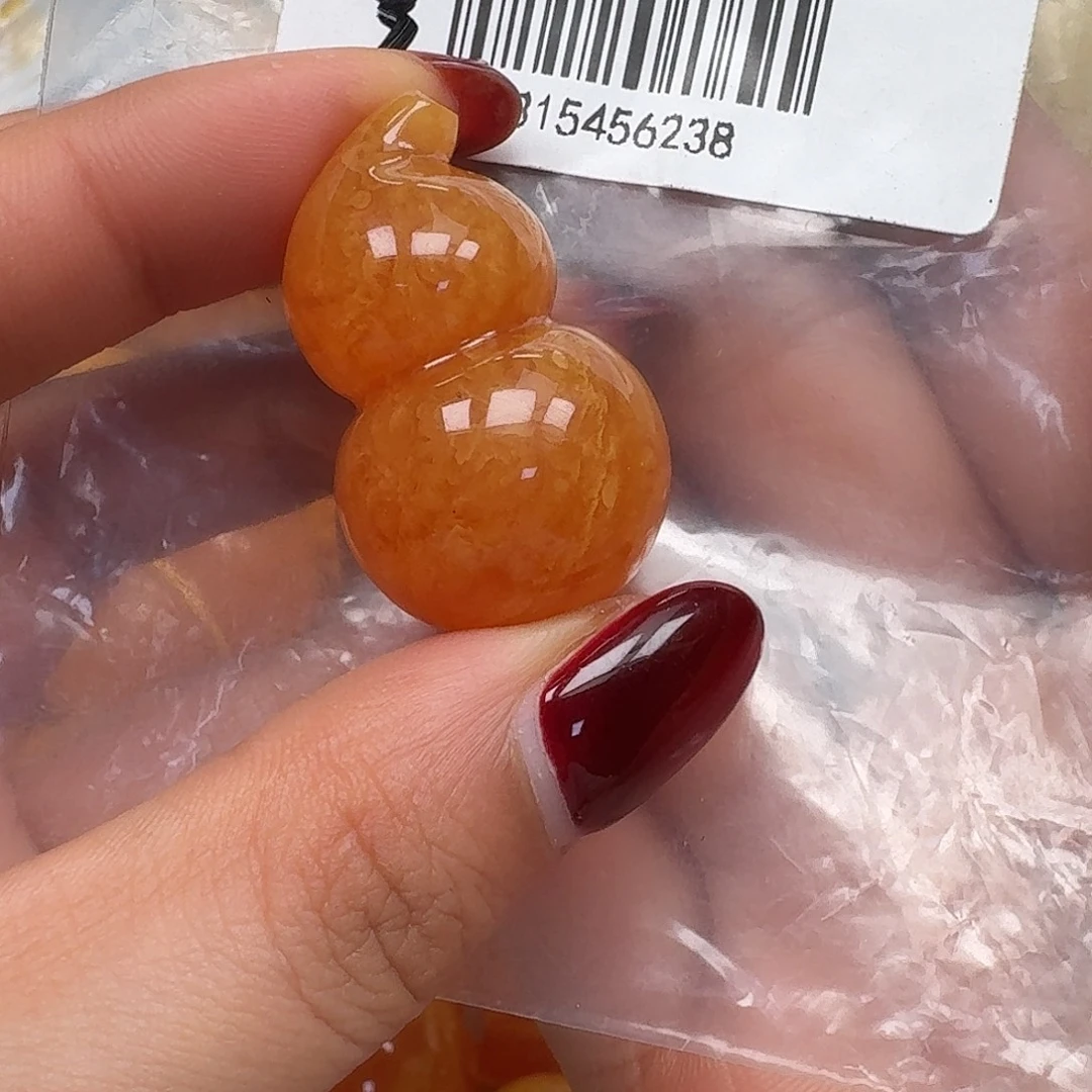 琥珀未镶嵌裸石悠悠