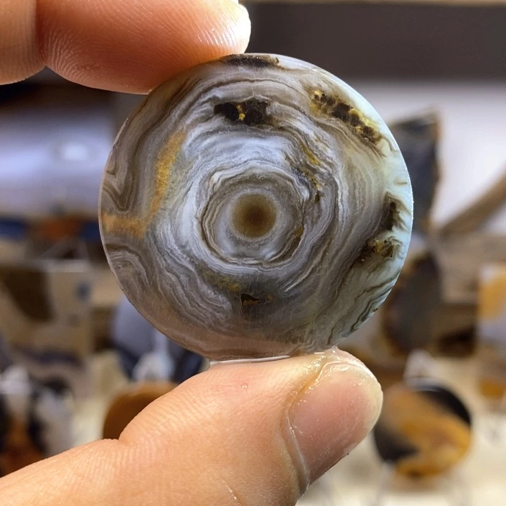 玛瑙/玉髓颈饰未镶嵌金*