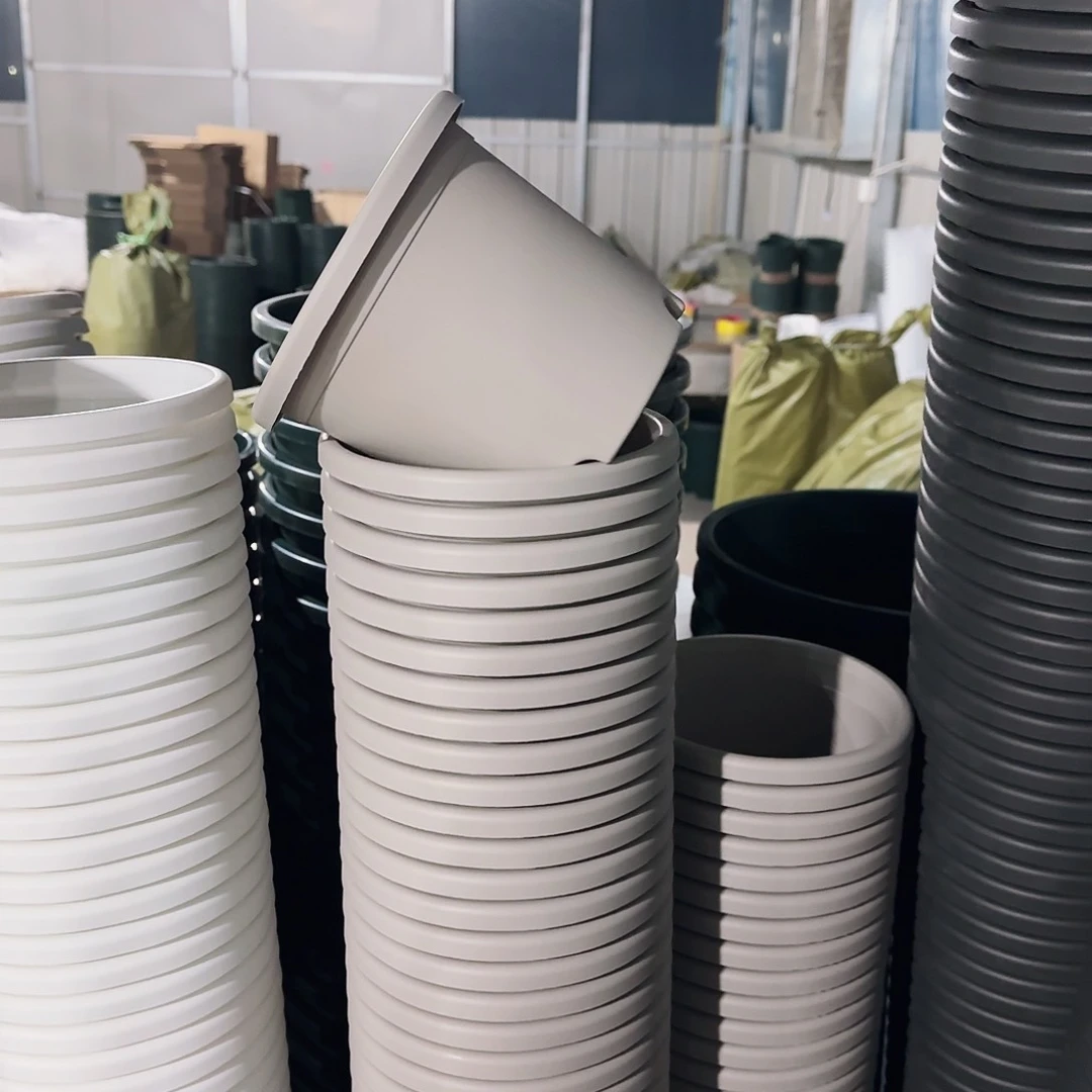 塑料四季盆2号灰白6个带托盘