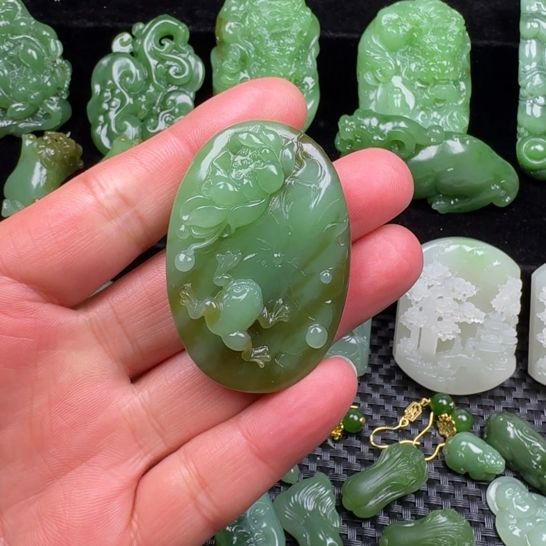 和田玉未镶嵌吊坠(不含链)