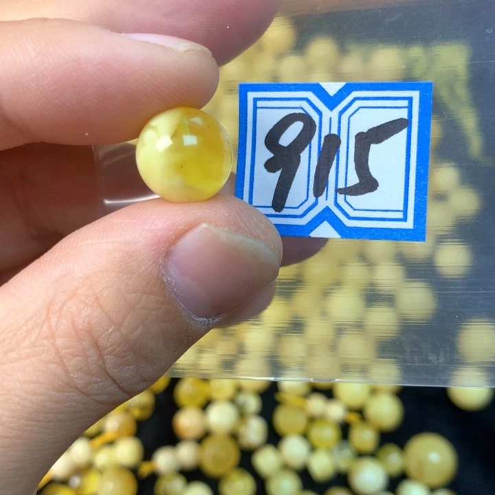 裸石琥珀未镶嵌12.5