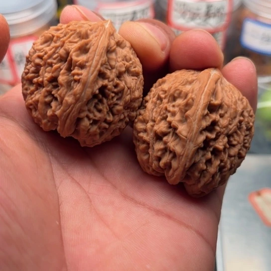 把件文玩核桃蒜头^