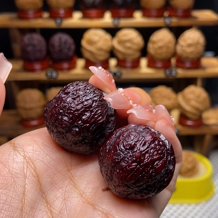 文玩核桃吊坠小霸王17