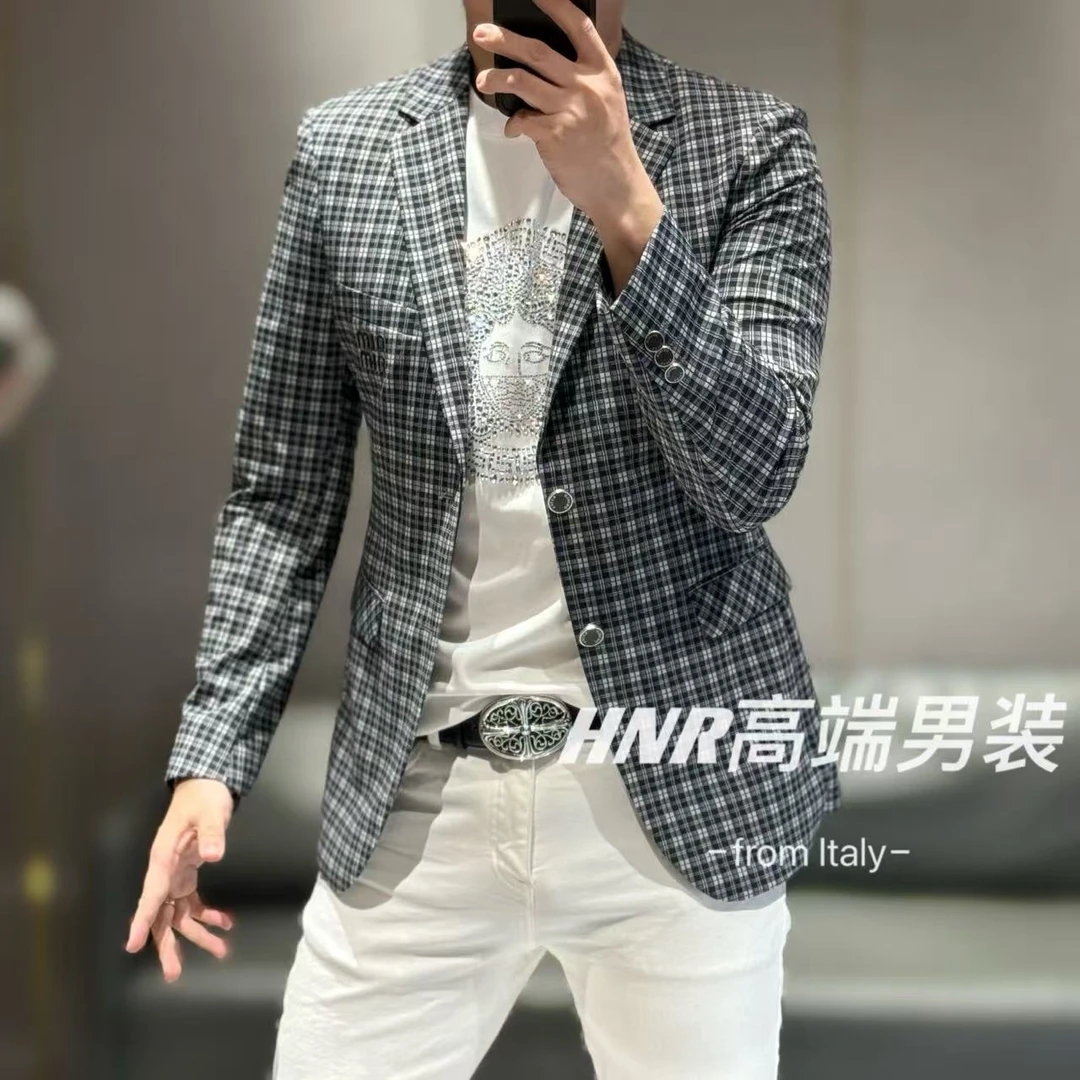 经典格纹图案胸口字母刺绣修身裁剪工艺春季小西装76171