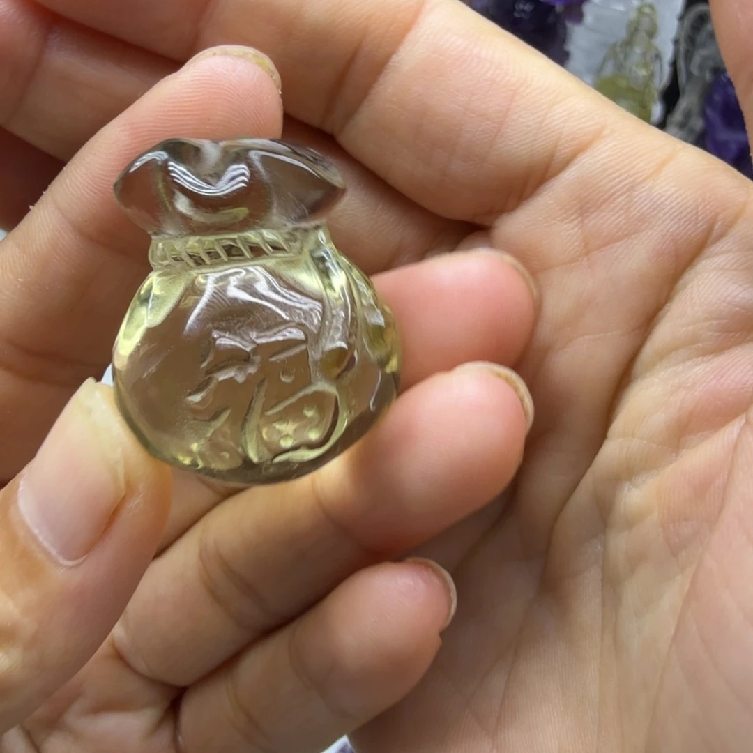 未镶嵌珠宝半成品水晶
