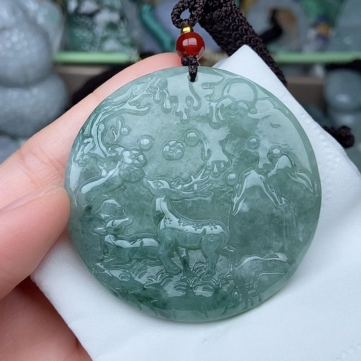 翡翠未镶嵌颈饰翡翠