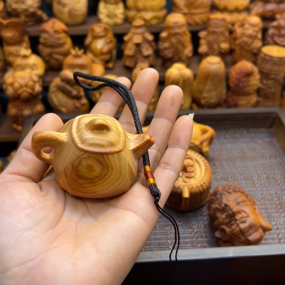 柏木（崖柏）太**了陈化料手把件