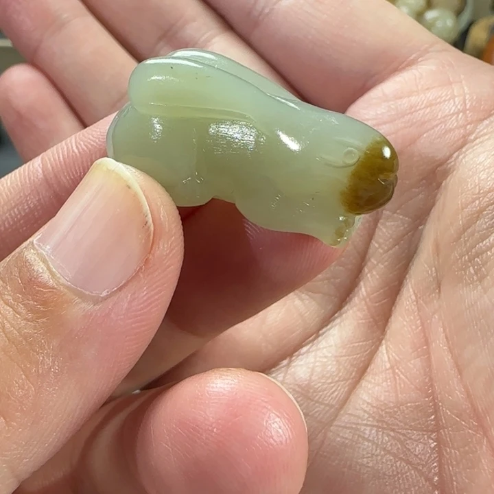 独***雪和田玉未镶嵌颈饰拍2件有效
