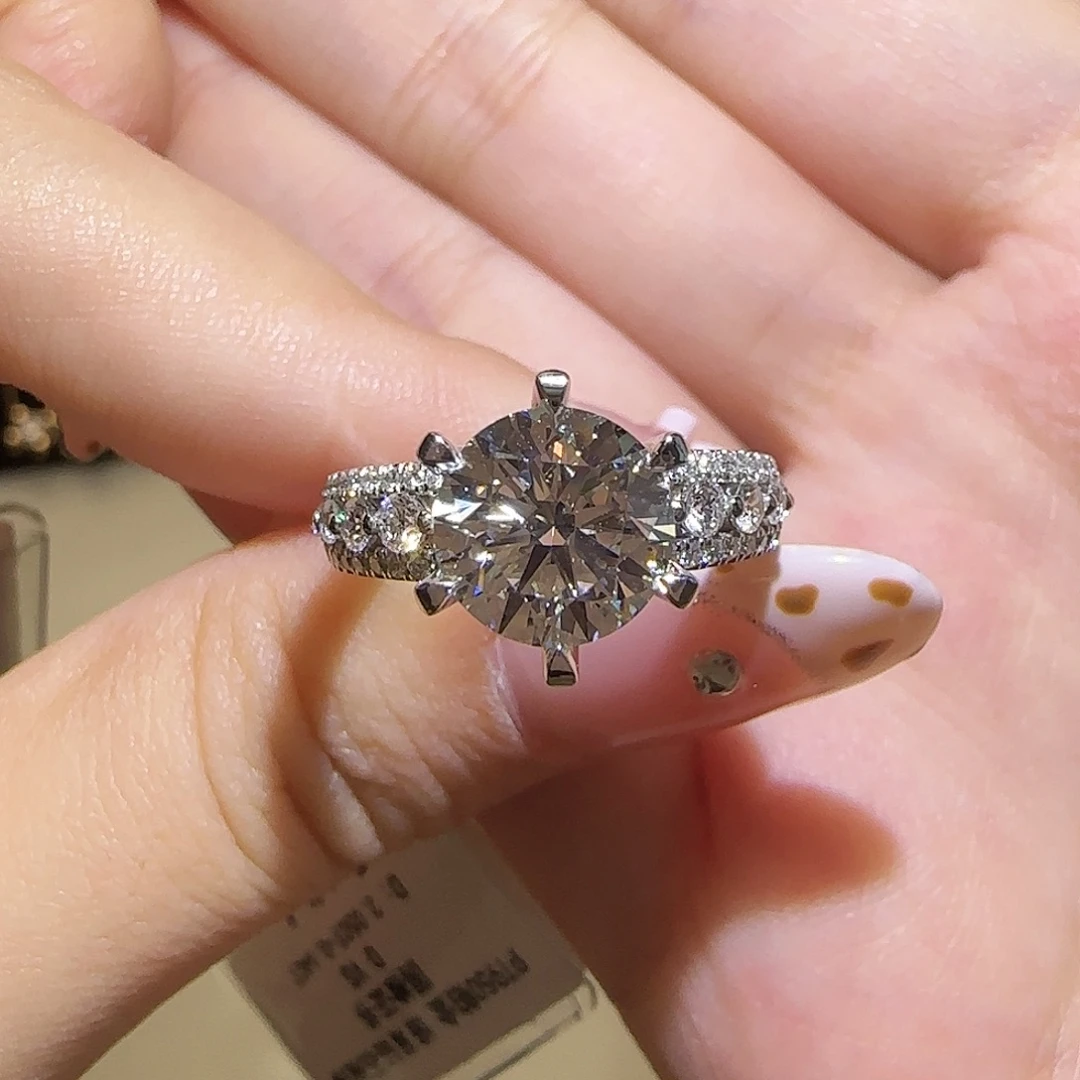 铂Pt950镶嵌实验室培育钻石满镶六爪2卡14