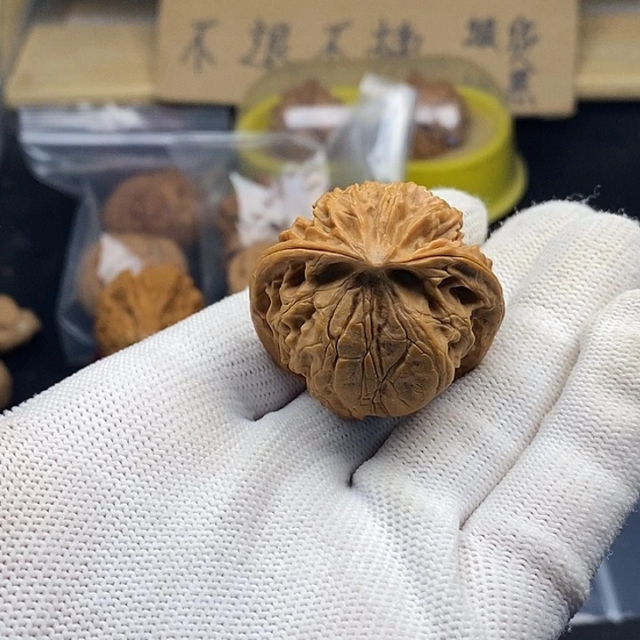 仅***喜文玩核桃吊坠瑕疵不退不换