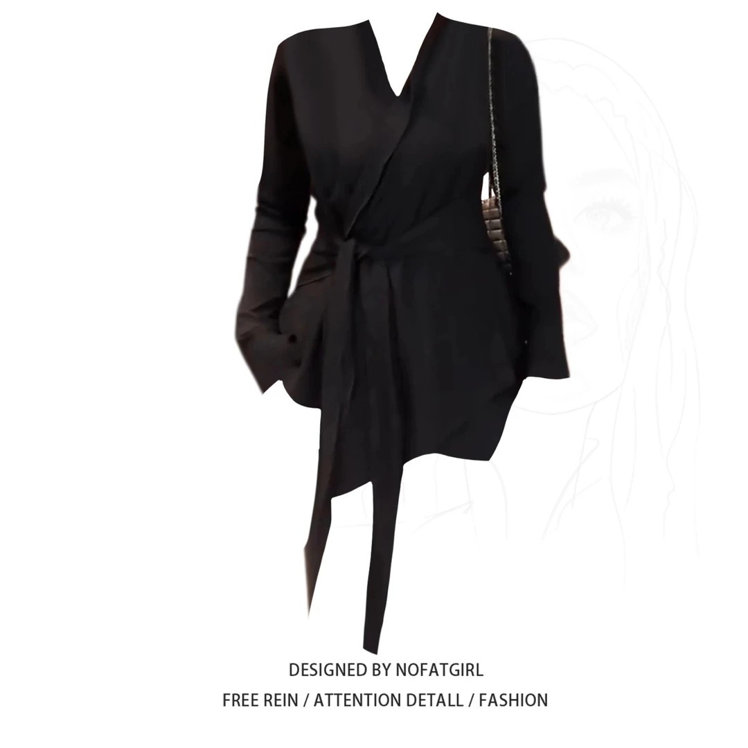 大码胖妹妹高级感法式V领黑色长袖开衫女秋收腰绑带显瘦别致上衣