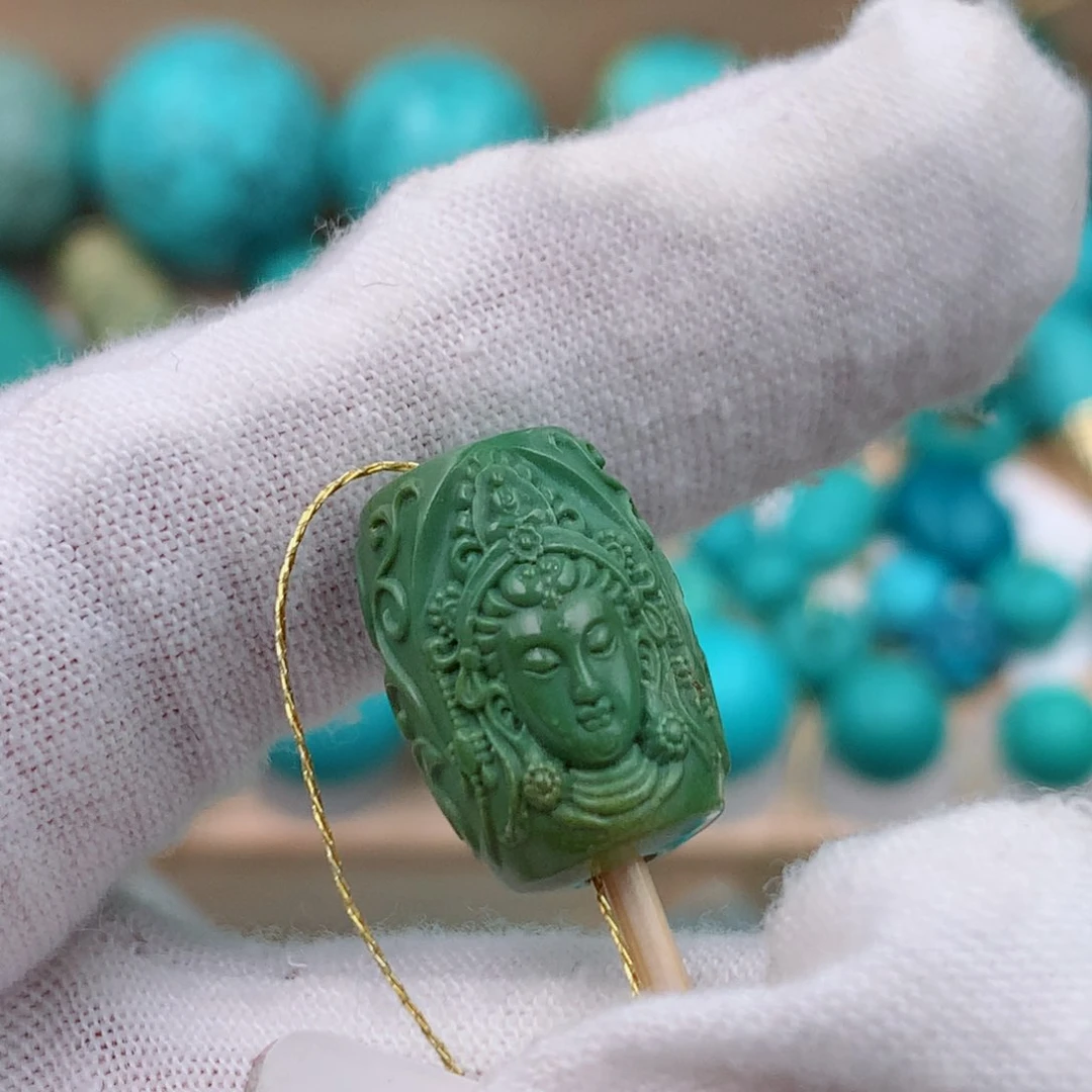 绿松石未镶嵌珠宝奇石