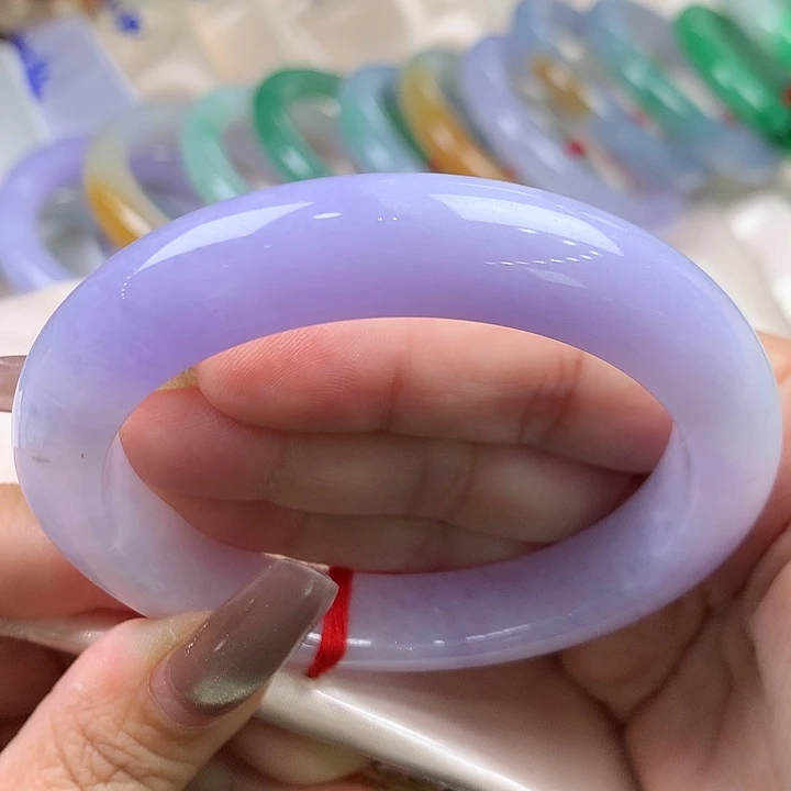 翡翠未镶嵌手镯58.6正圈