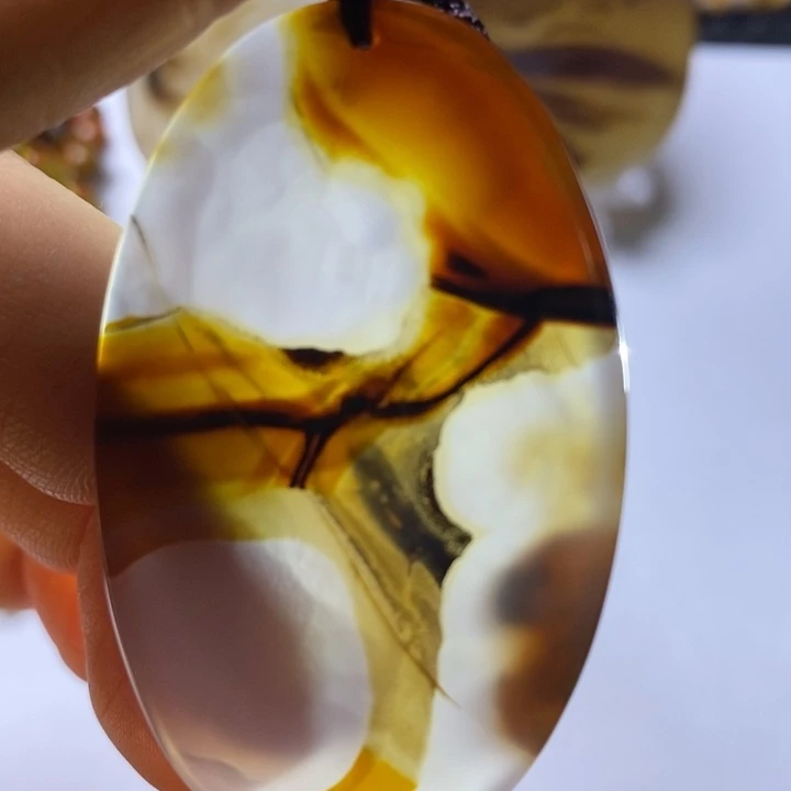 玛瑙/玉髓颈饰未镶嵌