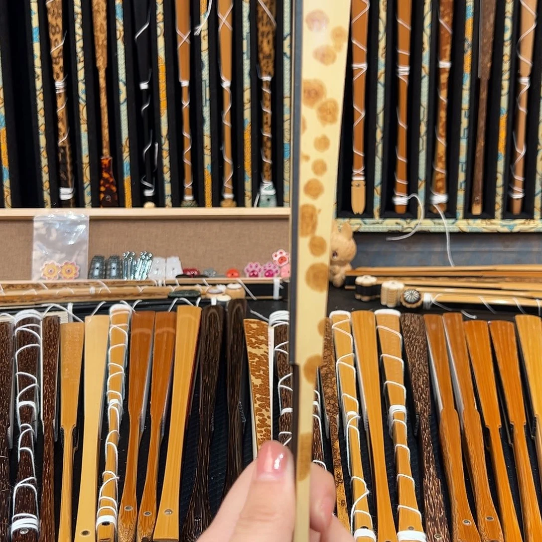 扇子折扇折扇折扇