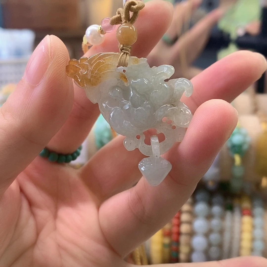 翡翠未镶嵌挂件翡翠挂件