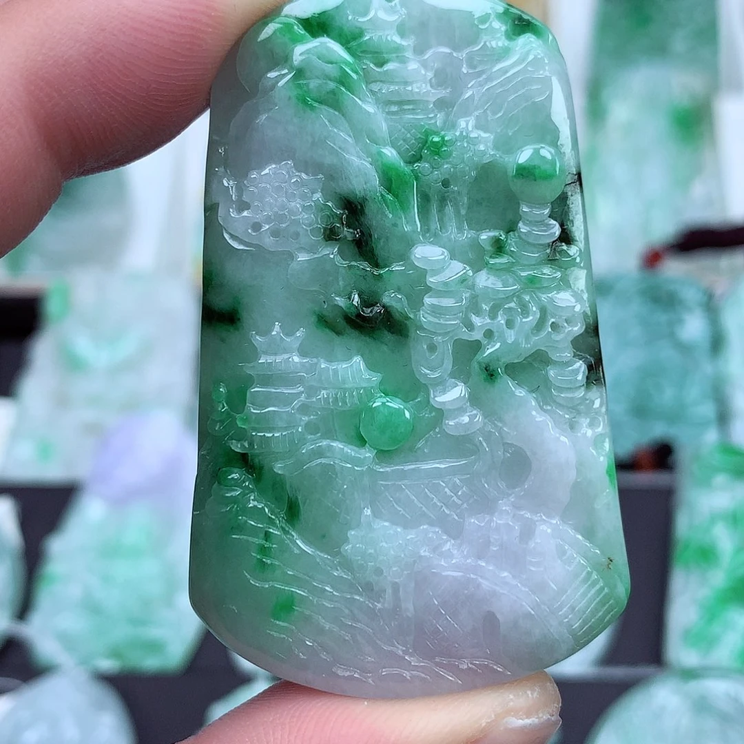 翡翠颈饰未镶嵌翡翠吊坠