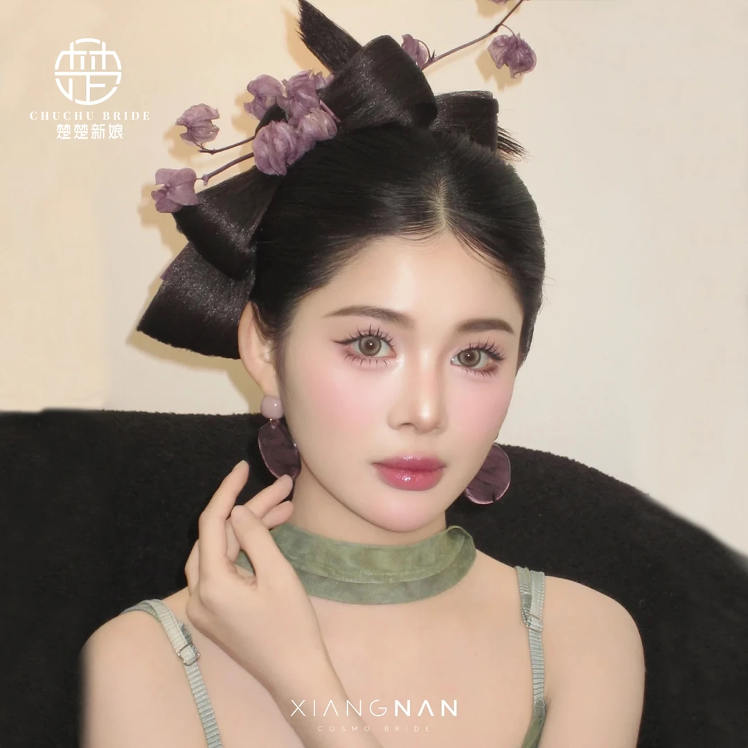 新中式晨袍头饰仿真花高级复古发簪新娘旗袍秀禾精致造型发饰