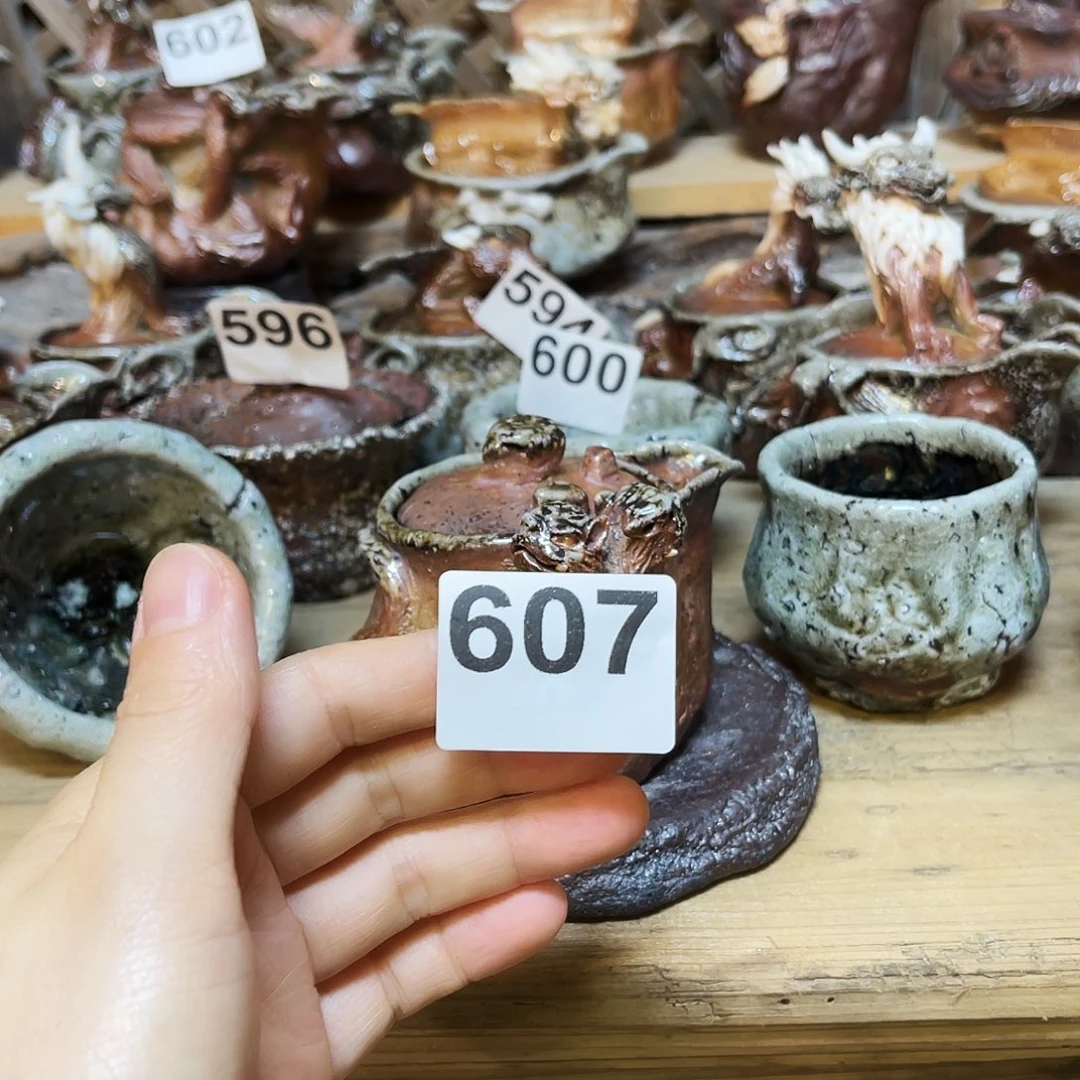 鲁***哥杯柴烧粗陶手捏宝瓶