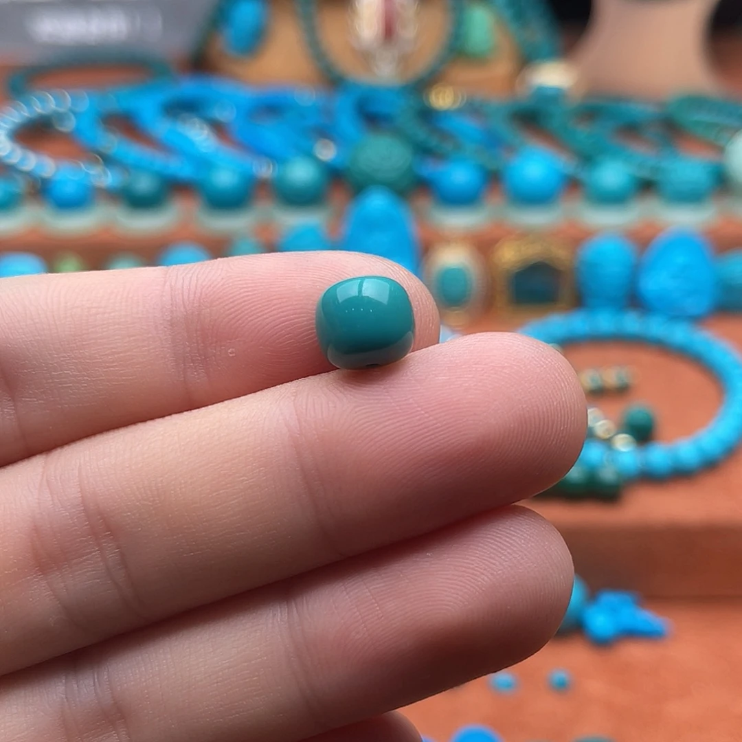 未镶嵌绿松石珠宝奇石