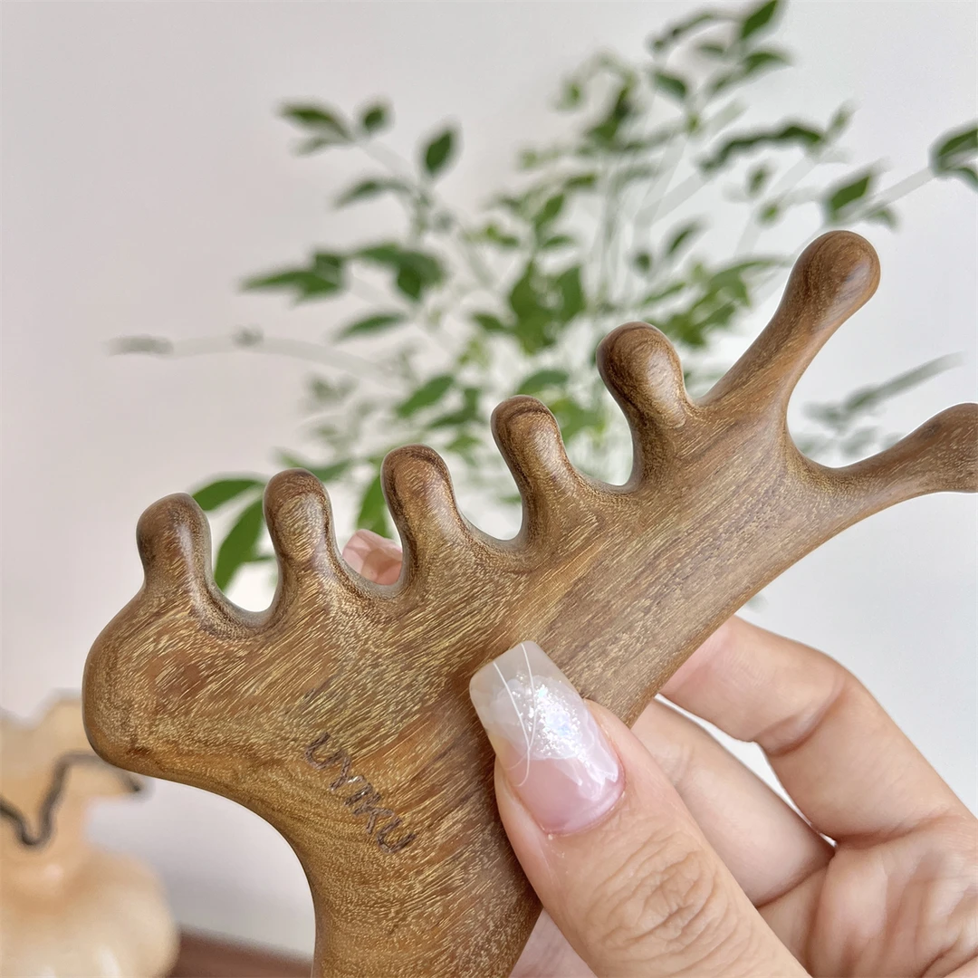 UYIKU贴心经络按摩梳