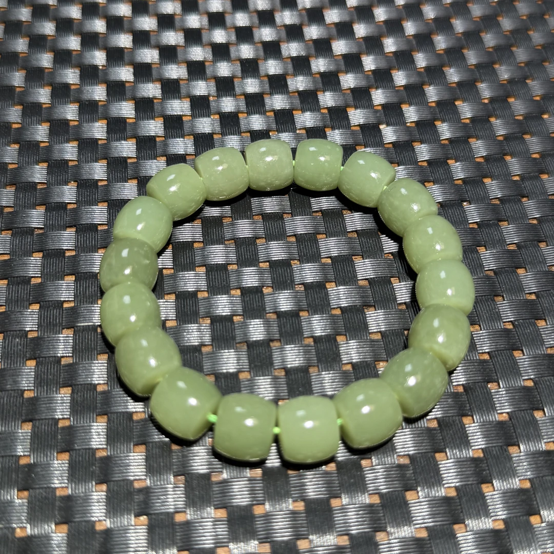 021俄料鸭蛋青粉青12mm手串