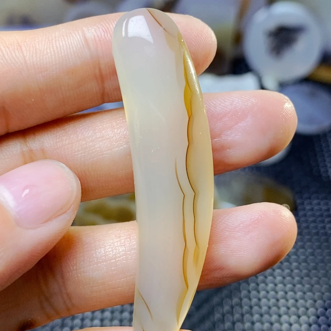 玛瑙/玉髓未镶嵌珠宝奇石