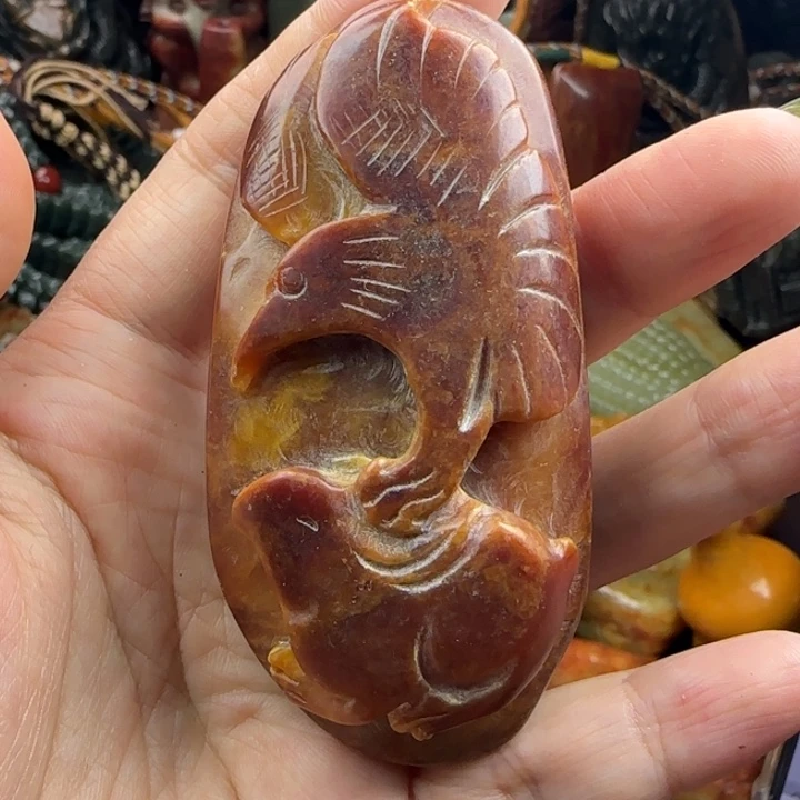 透闪石质玉未镶嵌珠宝奇石
