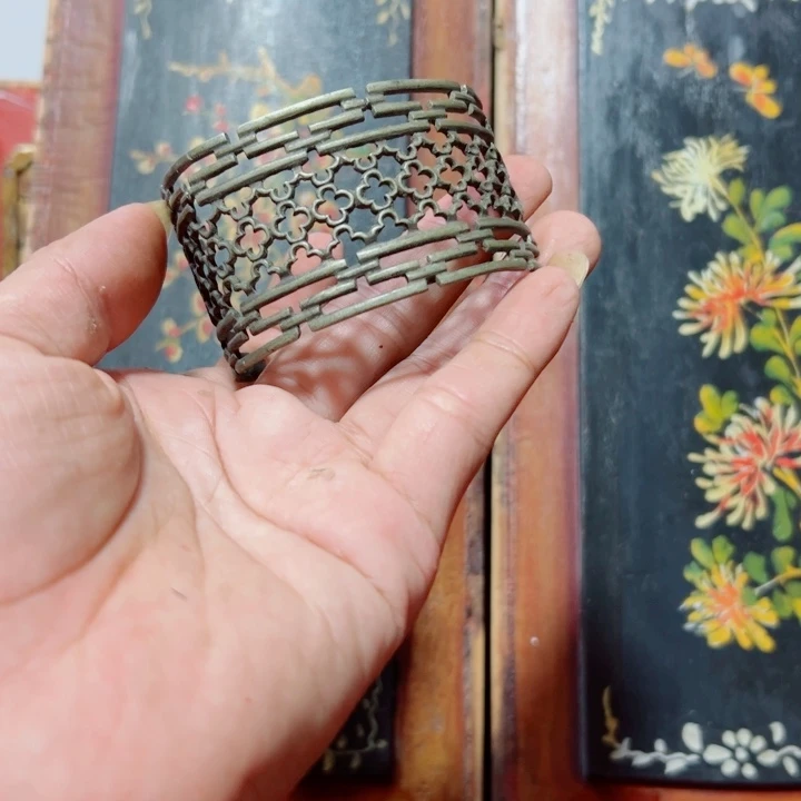 欧***）木木雕工艺品摆件