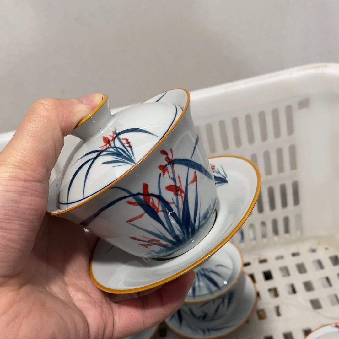 釉下手绘茶具，，大瑕